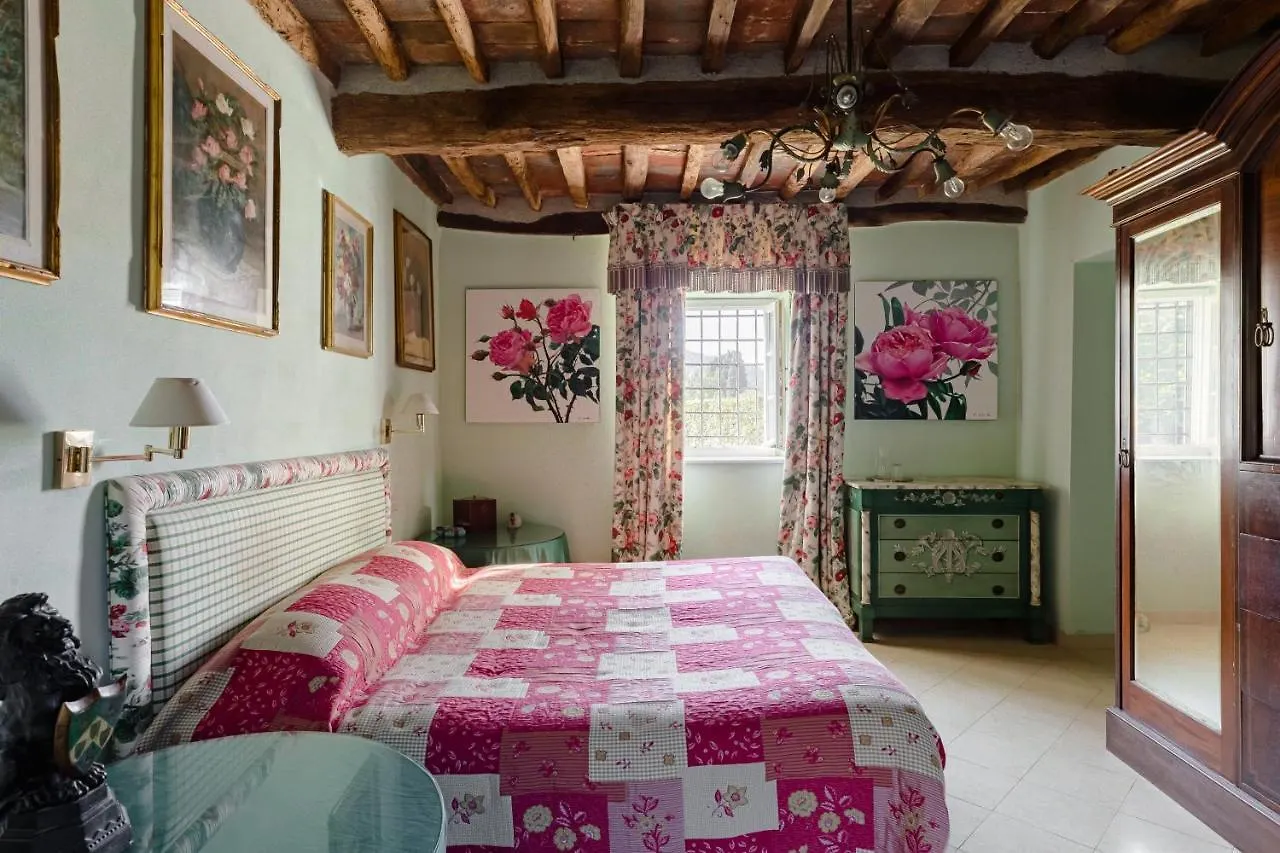 Villa Michaela Vorno 4*,  Ιταλία