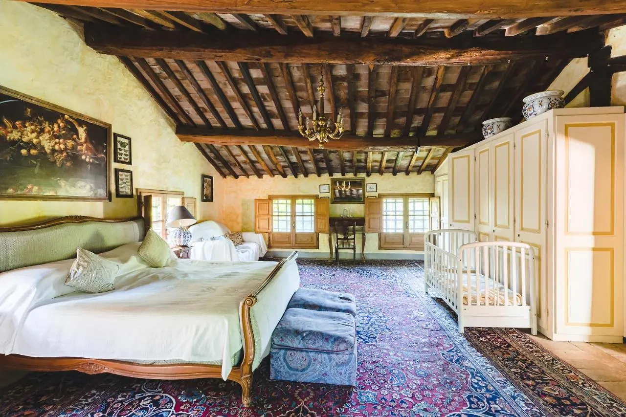 Villa Michaela Vorno Bed and Breakfast